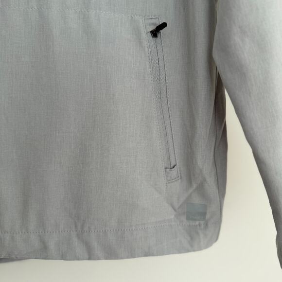Vuori Outdoor Trainer Shell Jacket Womens Large Gray Lightweight Full Zip Hooded - Picture 5 of 11